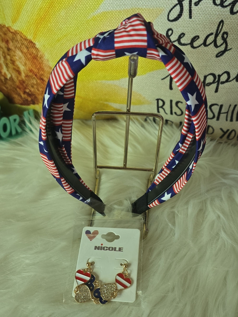 Red, White & Blue Star Headband NWOT  And Nwt Nicole Heart Earrings - Picture 9 of 9